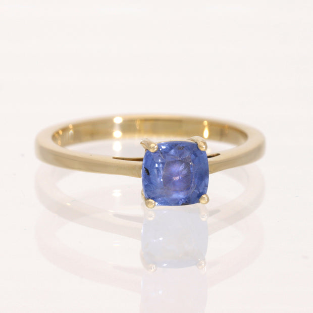 Blue Sapphire 14k Gold Ring Size 7 ½