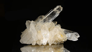 quartz crystal specimen natural terminations powerful healing metaphysical properties