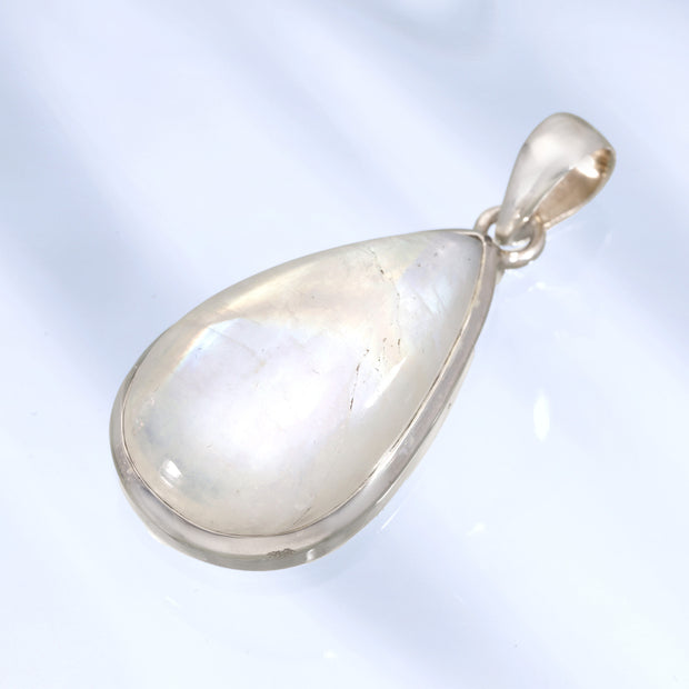 Rainbow Moonstone Silver Pendant